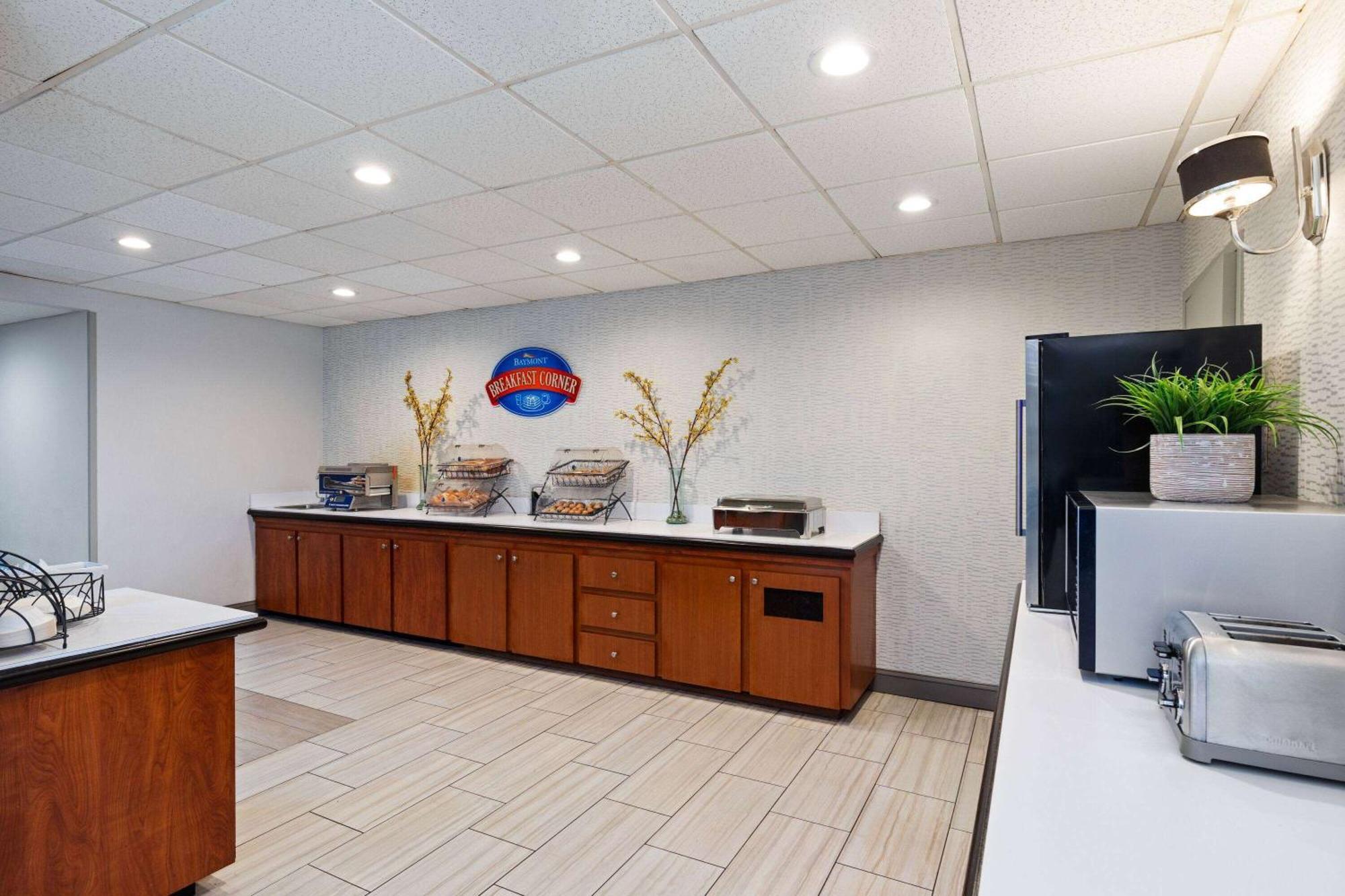 Baymont By Wyndham Nashville Airport Eksteriør bilde